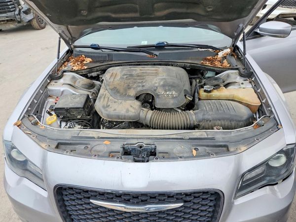 2018 CHRYSLER 300