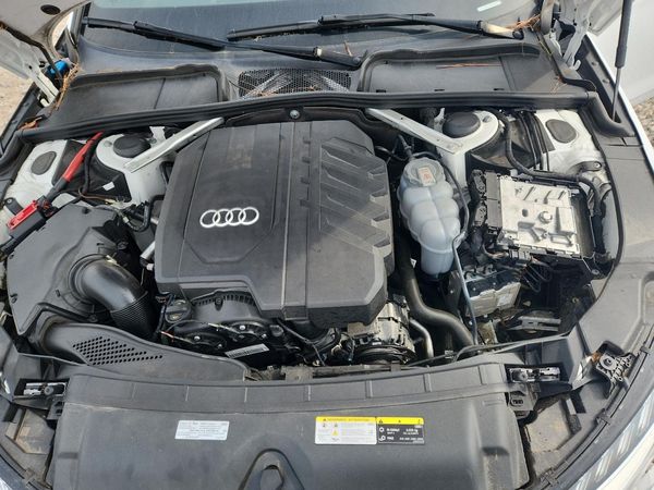 2024 AUDI A4 quattro Premium Plus