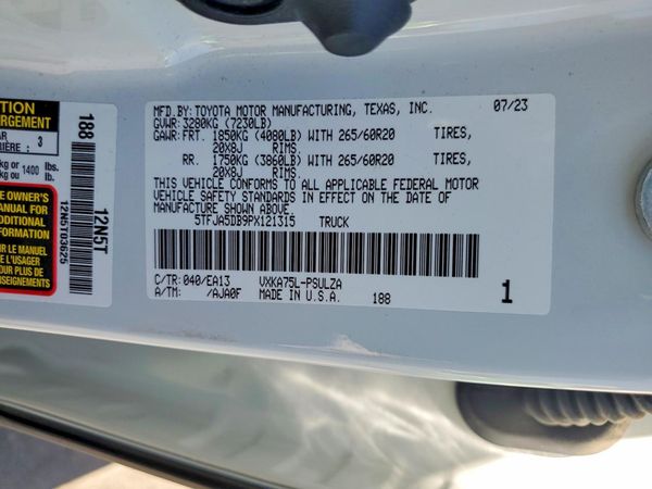 2023 TOYOTA TUNDRA