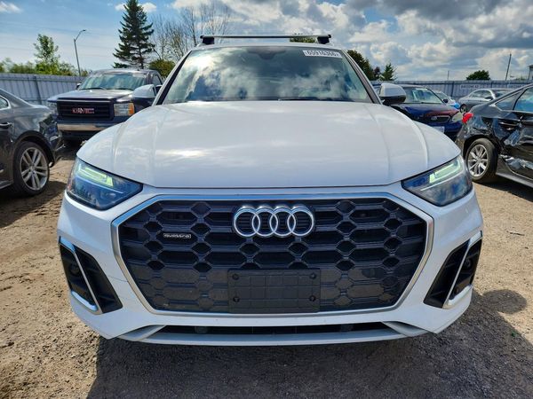 2021 AUDI Q5 quattro Progressiv