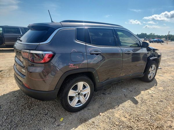 2022 JEEP COMPASS