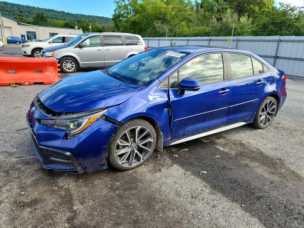 2020 TOYOTA COROLLA SE, CVT, w/Premium pkg