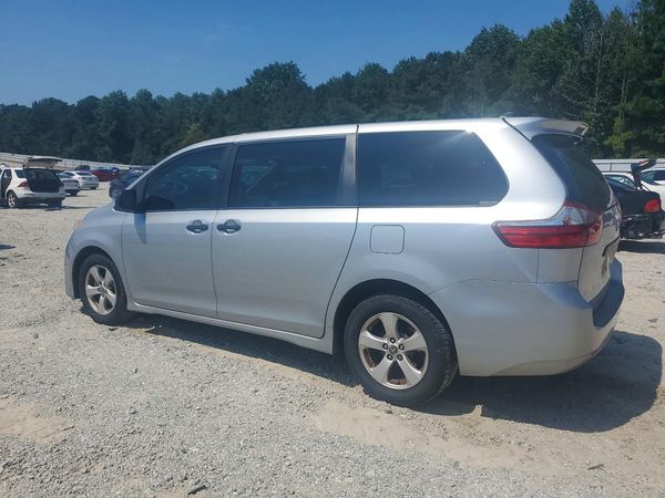 2020 TOYOTA SIENNA D grade