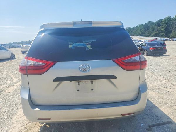 2020 TOYOTA SIENNA D grade