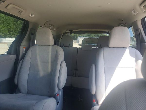 2020 TOYOTA SIENNA D grade