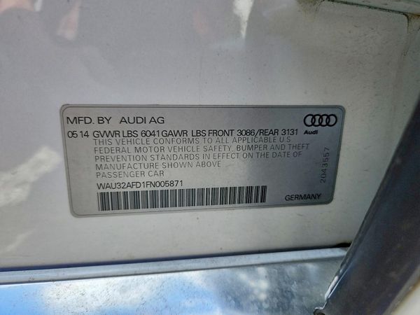 2015 AUDI A8 L — VINS