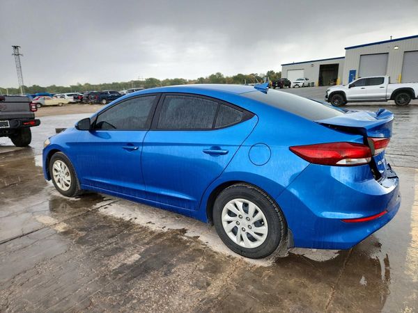 2017 HYUNDAI ELANTRA SE Base
