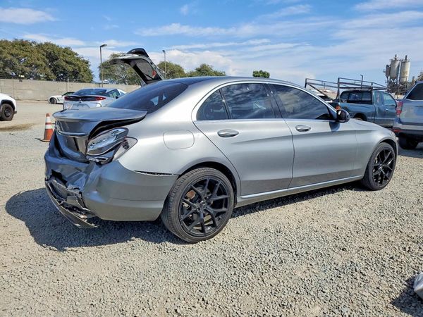 2015 MERCEDES-BENZ C Base