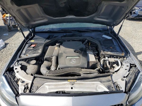 2015 MERCEDES-BENZ C Base