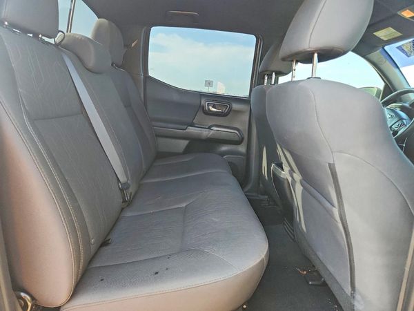 2017 TOYOTA TACOMA