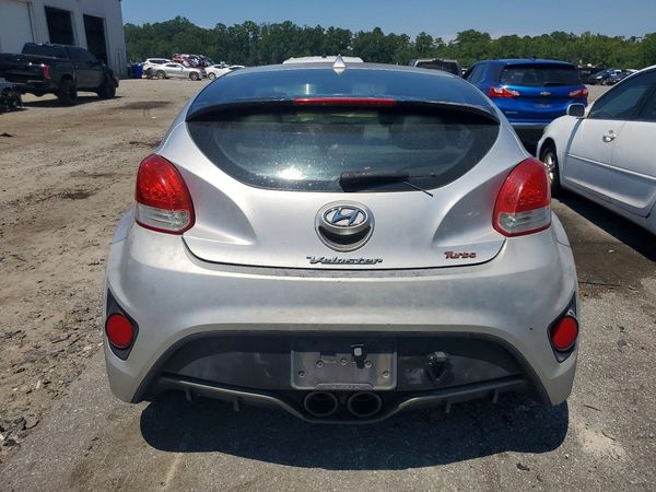 2013 HYUNDAI VELOSTER