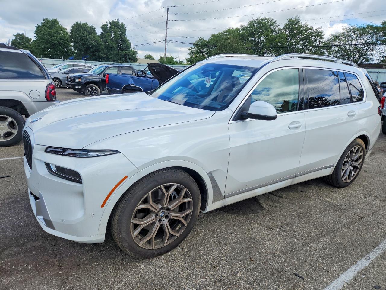 2026 BMW X7