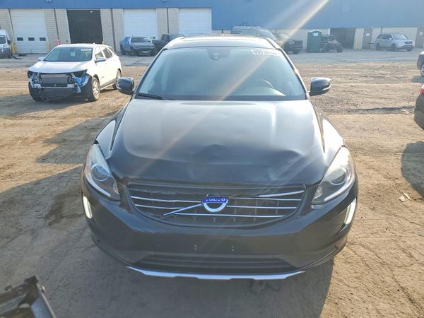 2014 VOLVO XC60