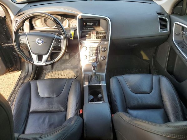 2014 VOLVO XC60