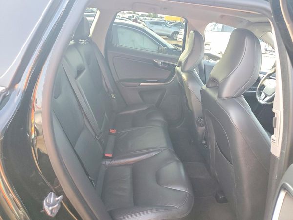 2014 VOLVO XC60