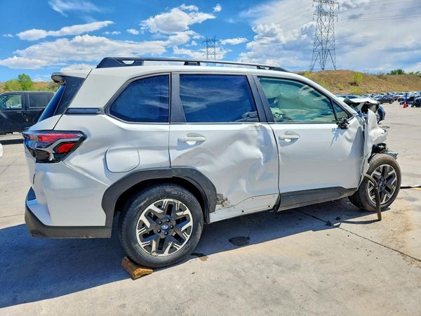 2025 SUBARU FORESTER Premium — PSRA