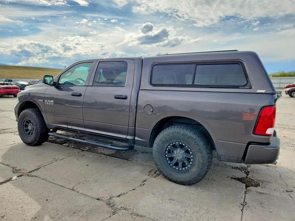 2016 RAM 1500 ST