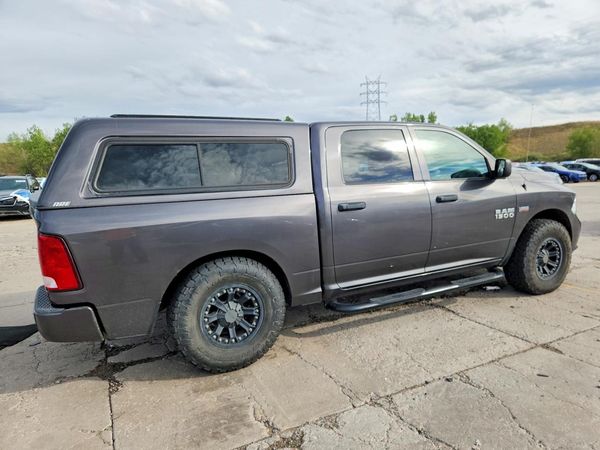 2016 RAM 1500 ST