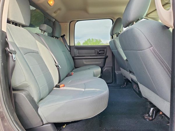 2016 RAM 1500 ST
