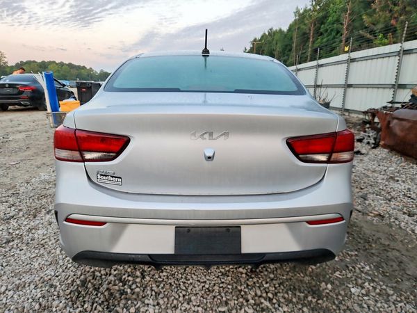 2022 KIA RIO LX, S