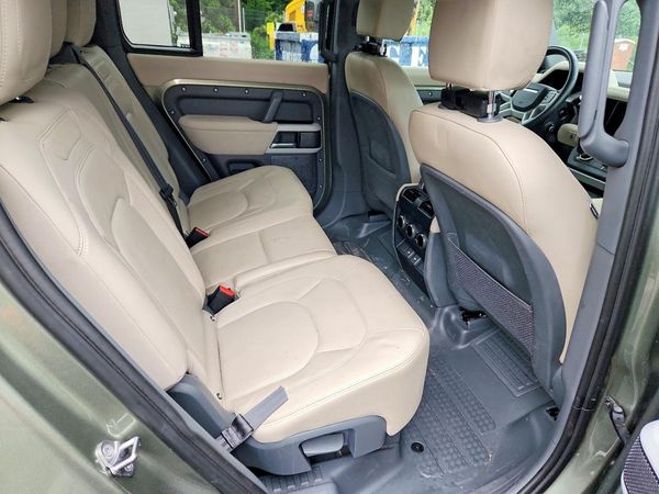 2024 LAND ROVER DEFENDER