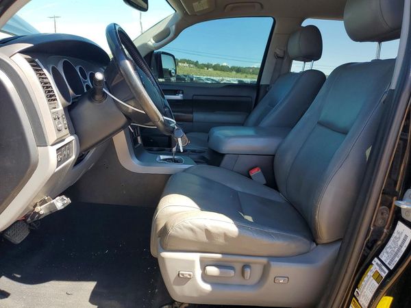 2013 TOYOTA TUNDRA Limited
