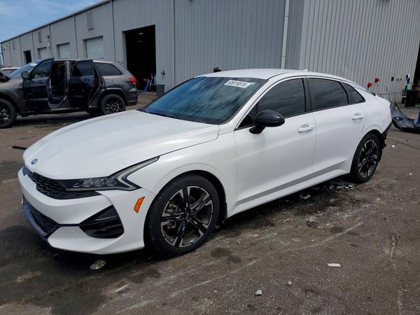 2021 KIA K5