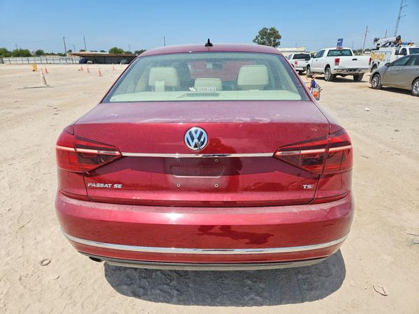 2017 VOLKSWAGEN PASSAT SE