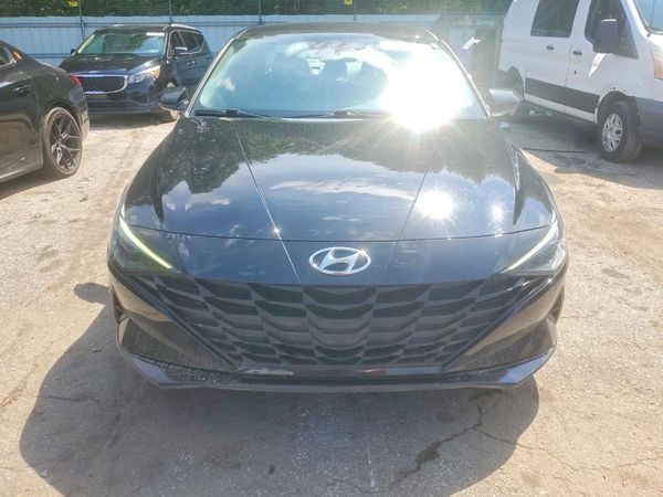 2022 HYUNDAI ELANTRA