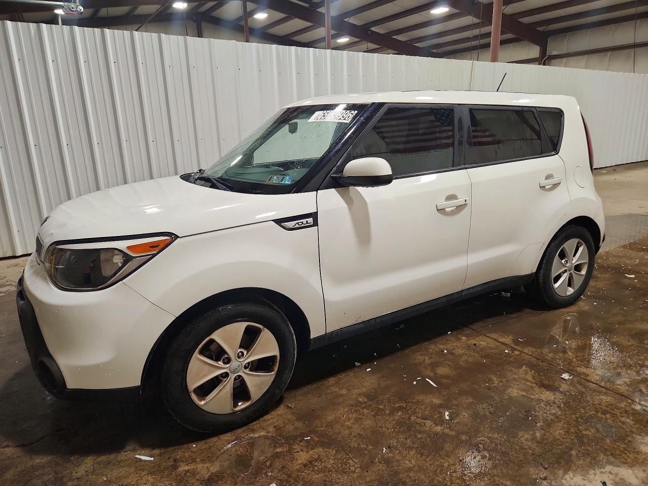 2015 KIA SOUL GL(Middle-low grade) — Front 3/4