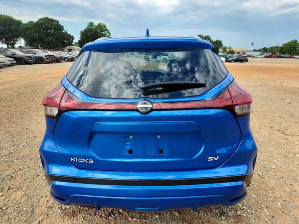 2024 NISSAN KICKS SV