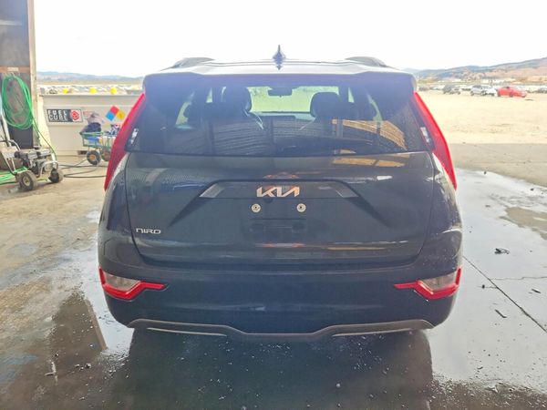 2023 KIA NIRO Wind