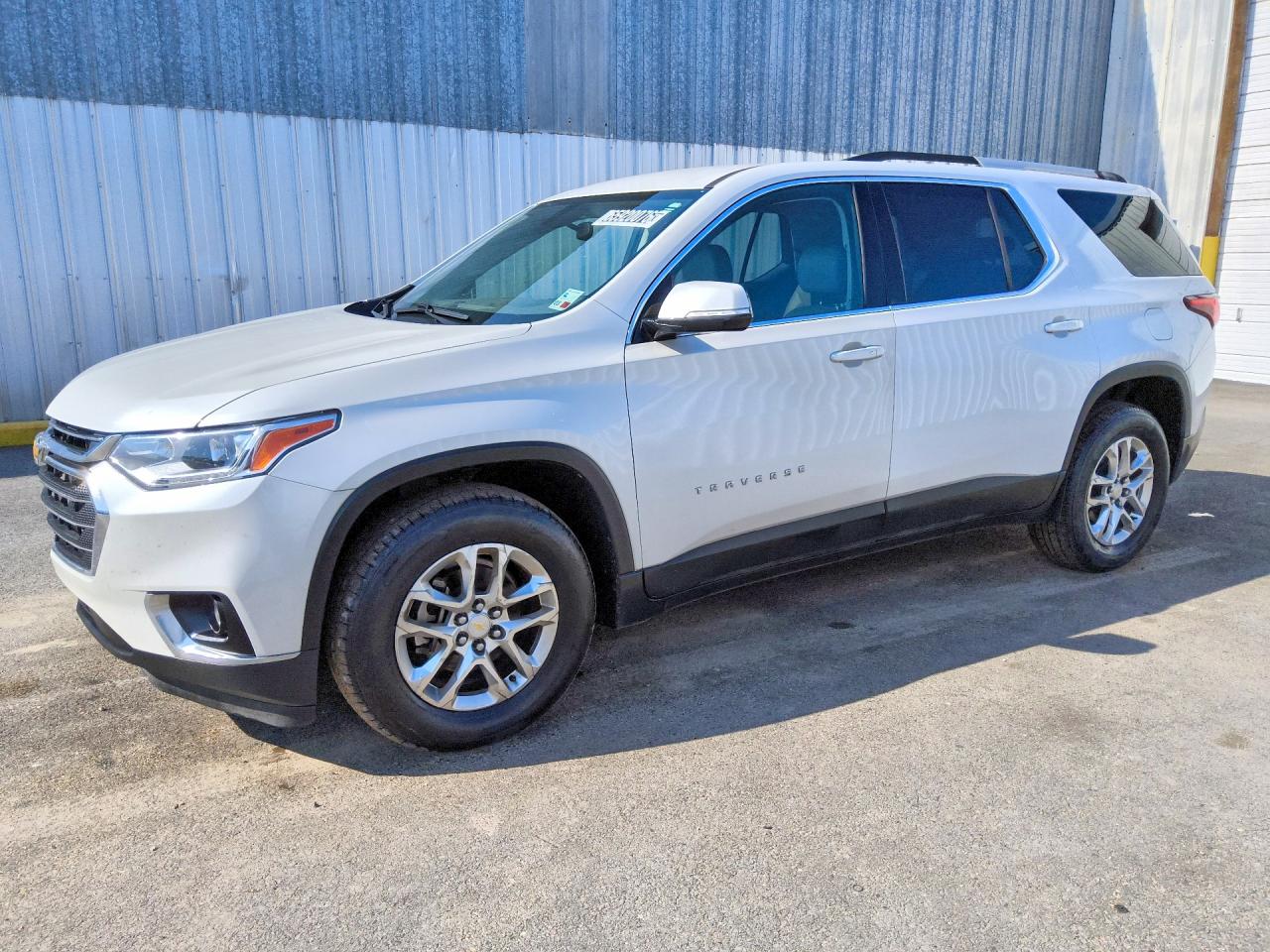 2018 CHEVROLET TRAVERSE LT — Front 3/4