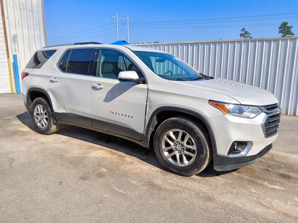 2018 CHEVROLET TRAVERSE LT — Passenger 3/4