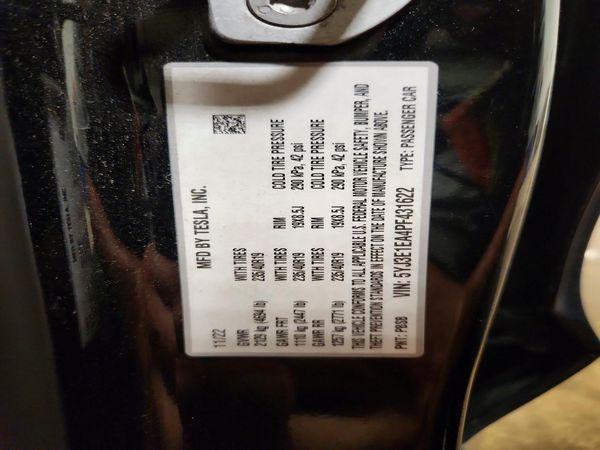 2023 TESLA MODEL 3