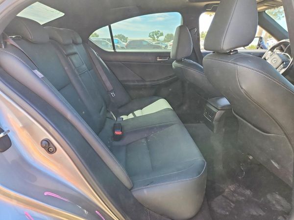 2021 LEXUS IS 300 Comfort