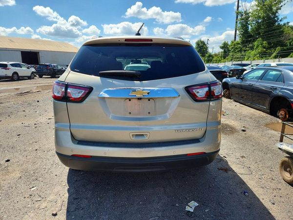 2016 CHEVROLET TRAVERSE 2LT