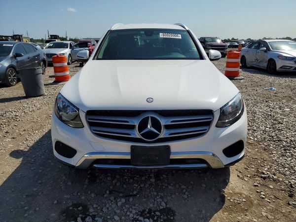 2016 MERCEDES-BENZ GLC GLC300