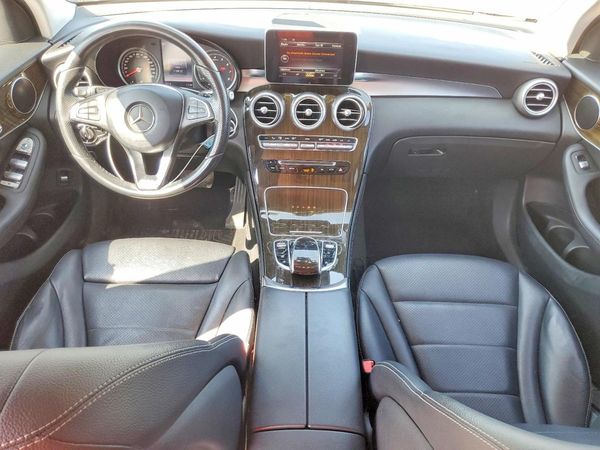 2016 MERCEDES-BENZ GLC GLC300