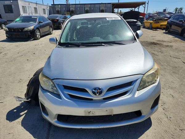 2012 TOYOTA COROLLA