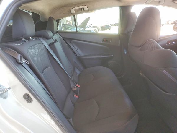 2019 TOYOTA PRIUS L/LE/XLE/LTD.
