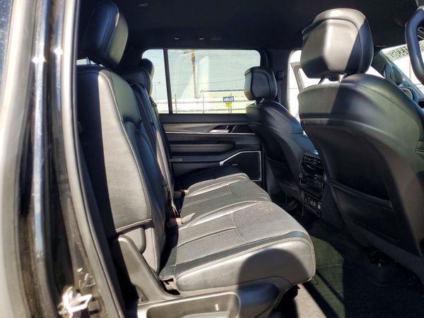 2024 JEEP WAGONEER L SERIES II 4X2 — PSRS
