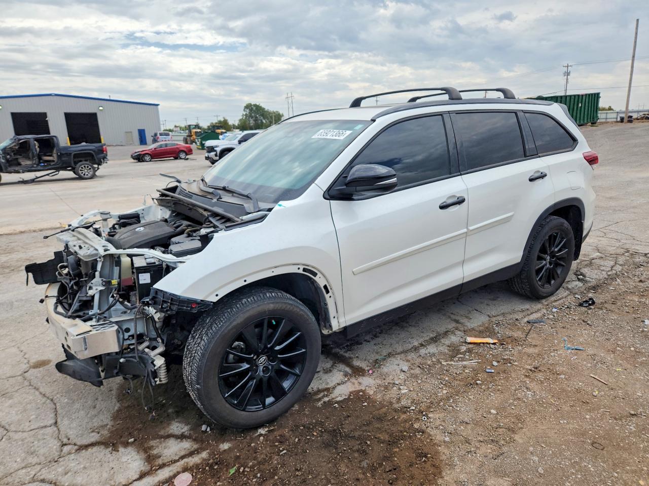 2019 TOYOTA HIGHLANDER SE/XLE