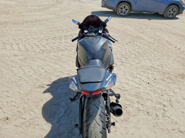 2017 SUZUKI GSXR600 — ARTF