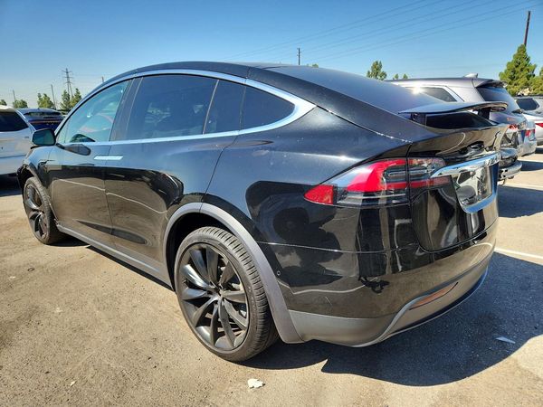 2020 TESLA MODEL X