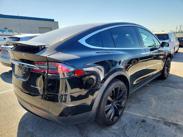 2020 TESLA MODEL X