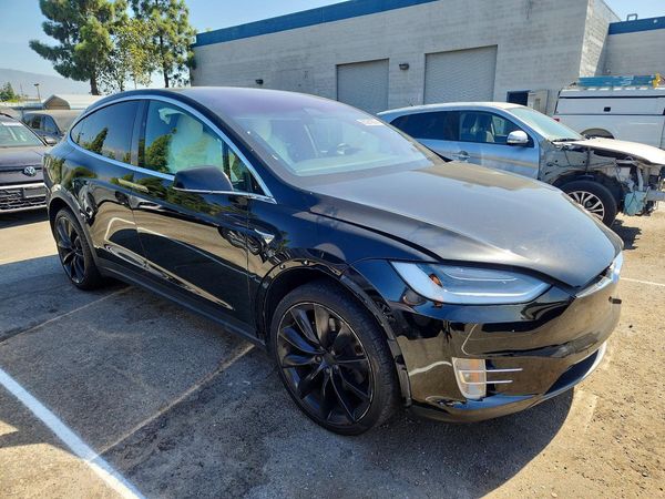 2020 TESLA MODEL X