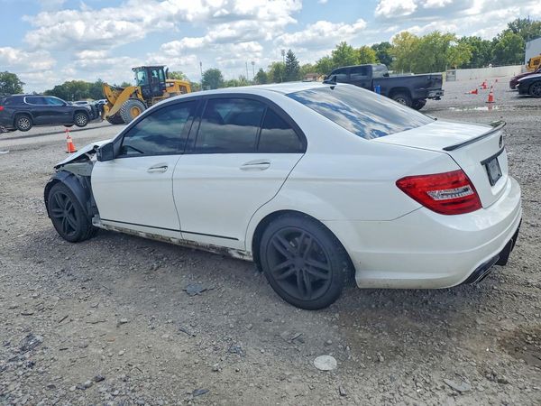2014 MERCEDES-BENZ C C300 4 MATIC