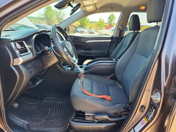 2019 TOYOTA HIGHLANDER
