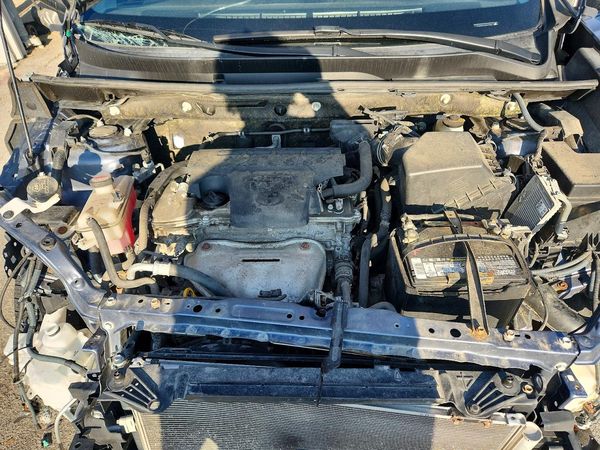 2014 TOYOTA RAV4 Standard — Engine bay
